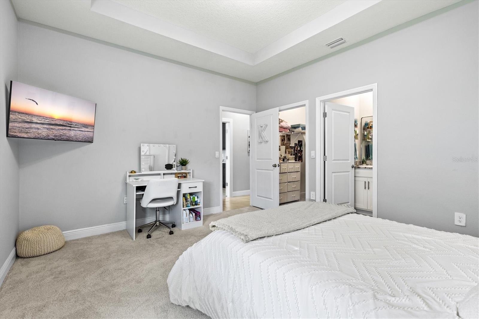 Image 22 of 53 For 17547 Cantarina Cove