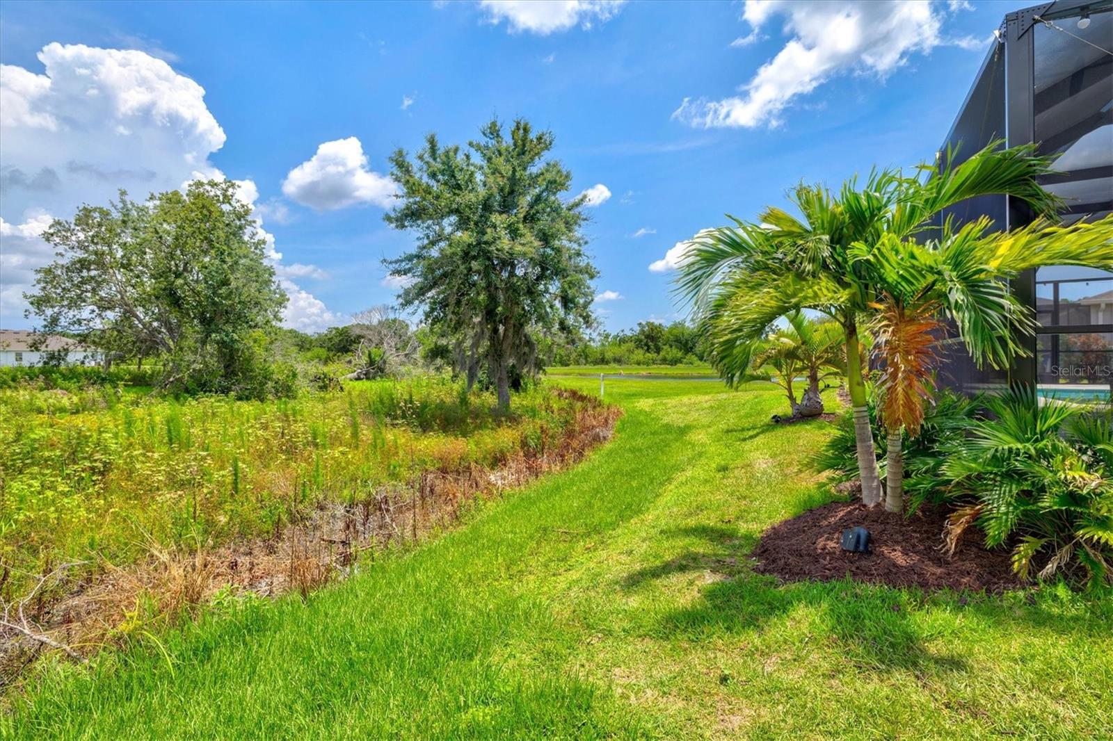 Image 41 of 53 For 17547 Cantarina Cove