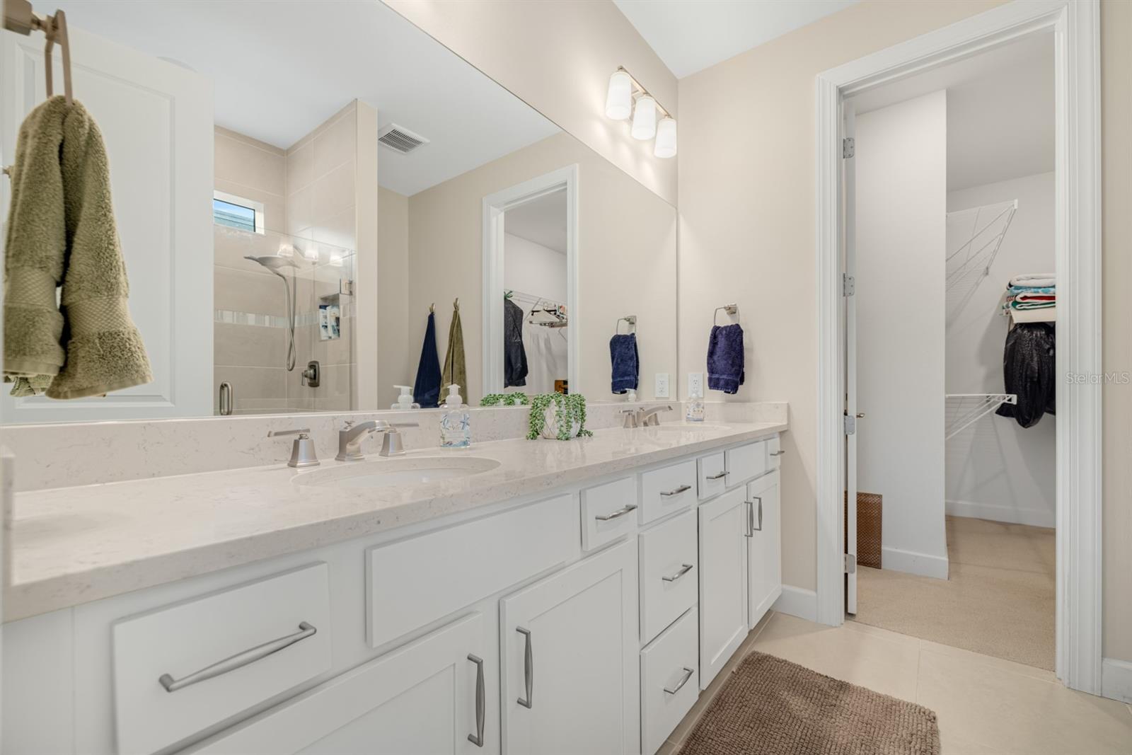 Image 17 of 54 For 6239 Baywood Court