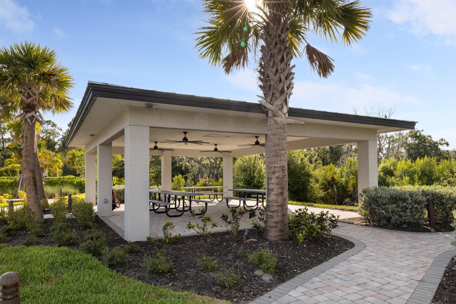 Image 40 of 54 For 6239 Baywood Court