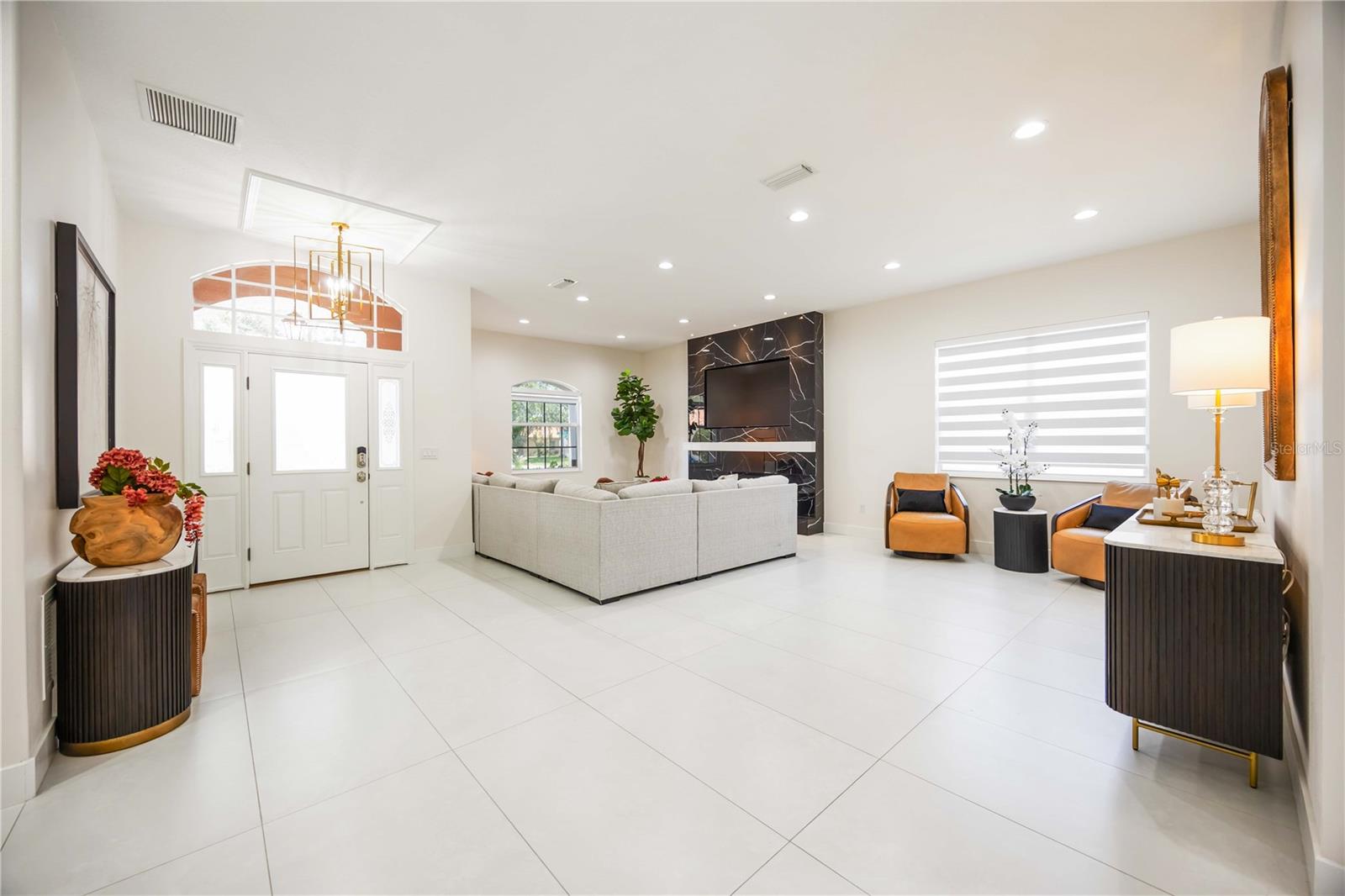 Image 6 of 31 For 5074 Flagstone Drive