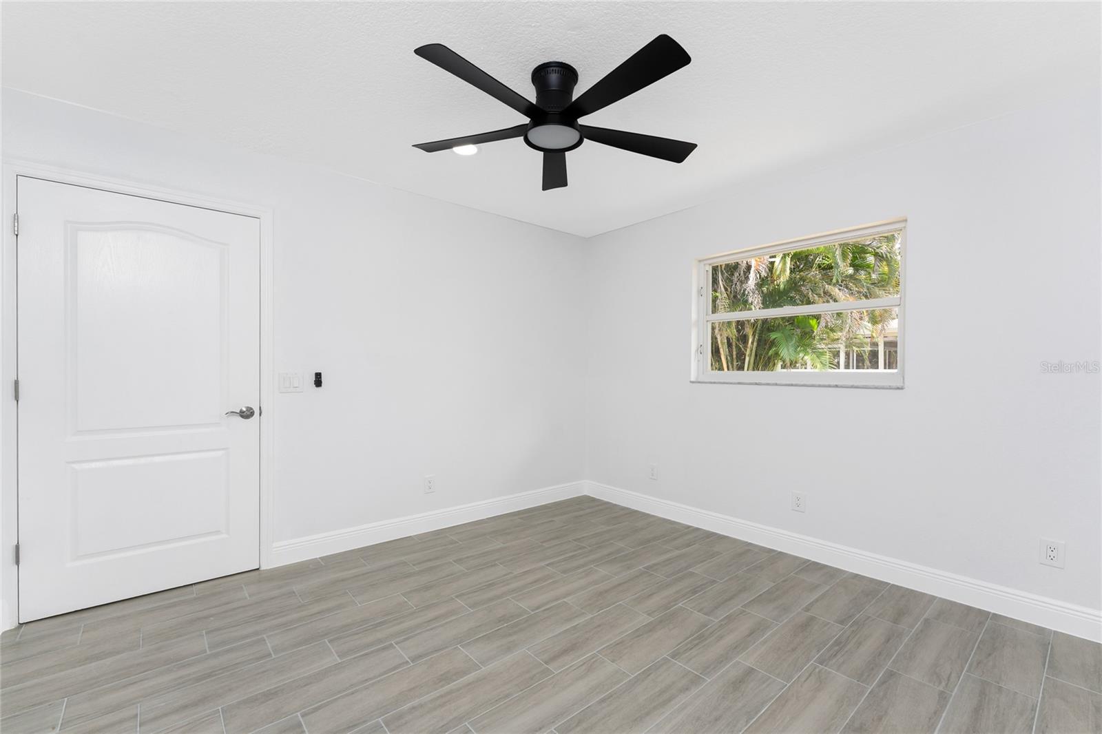 Image 39 of 88 For 10055 Franklin Drive