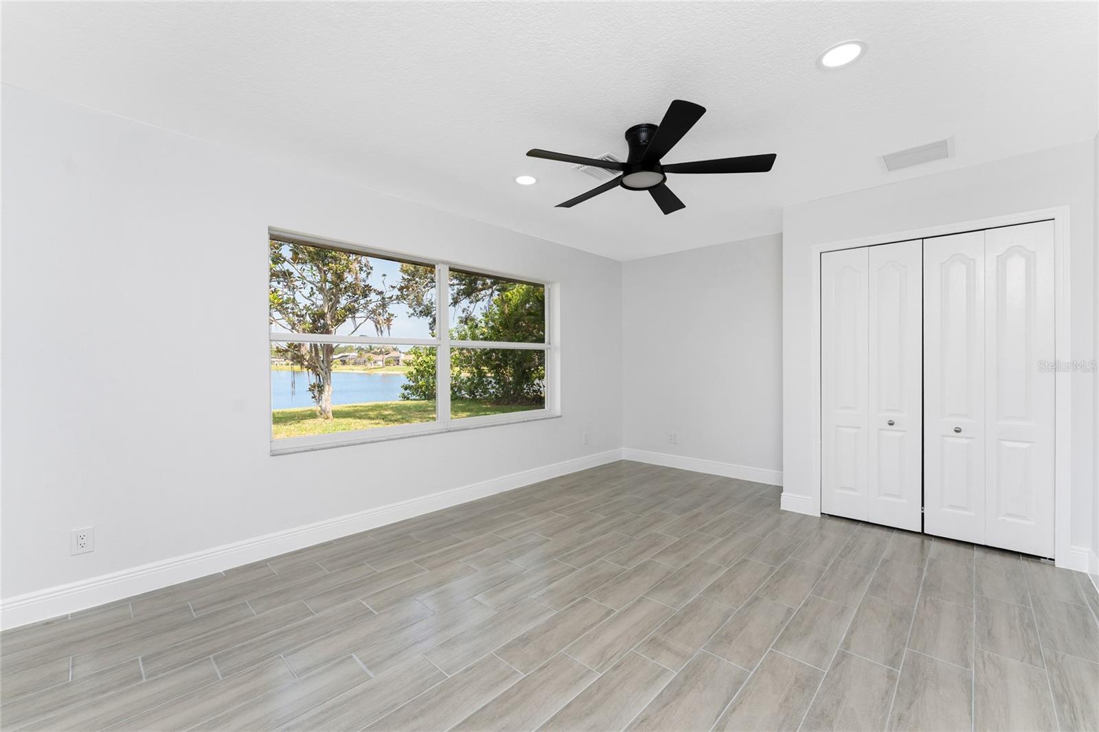 Image 43 of 88 For 10055 Franklin Drive