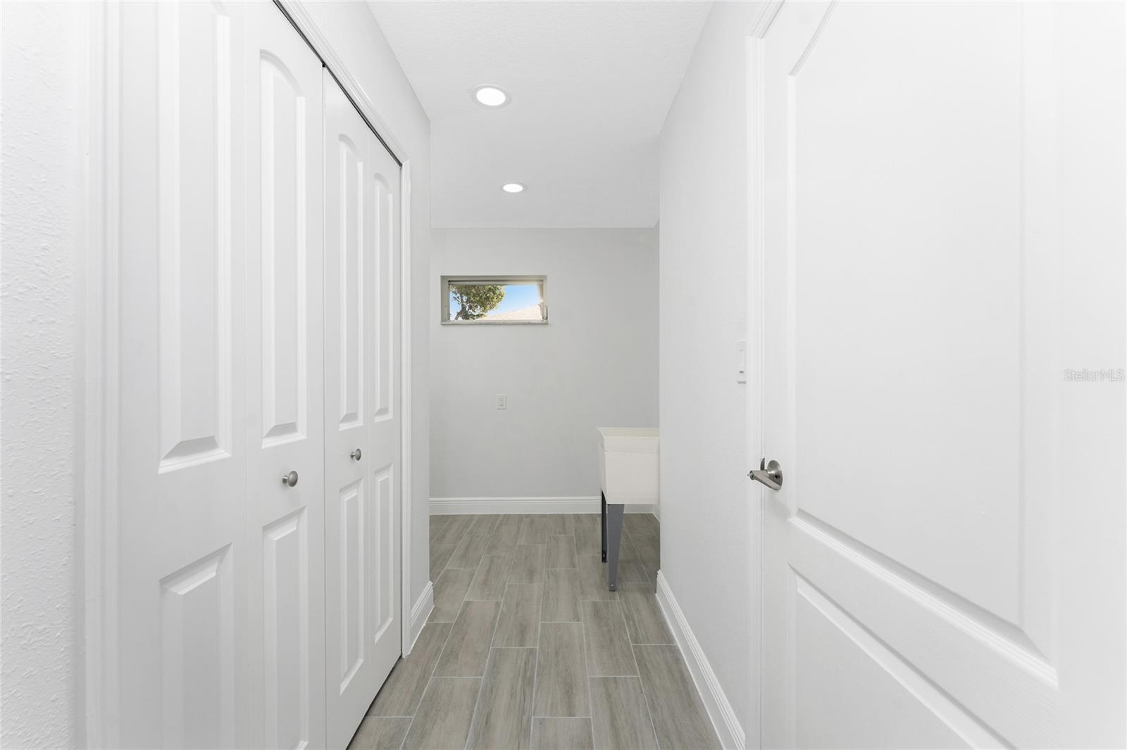 Image 45 of 88 For 10055 Franklin Drive