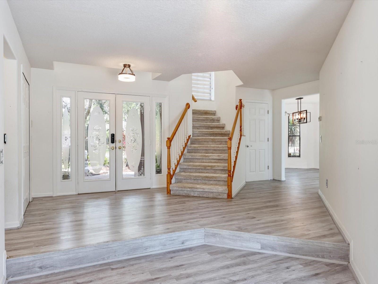 Image 3 of 37 For 13634 2nd Avenue Ne