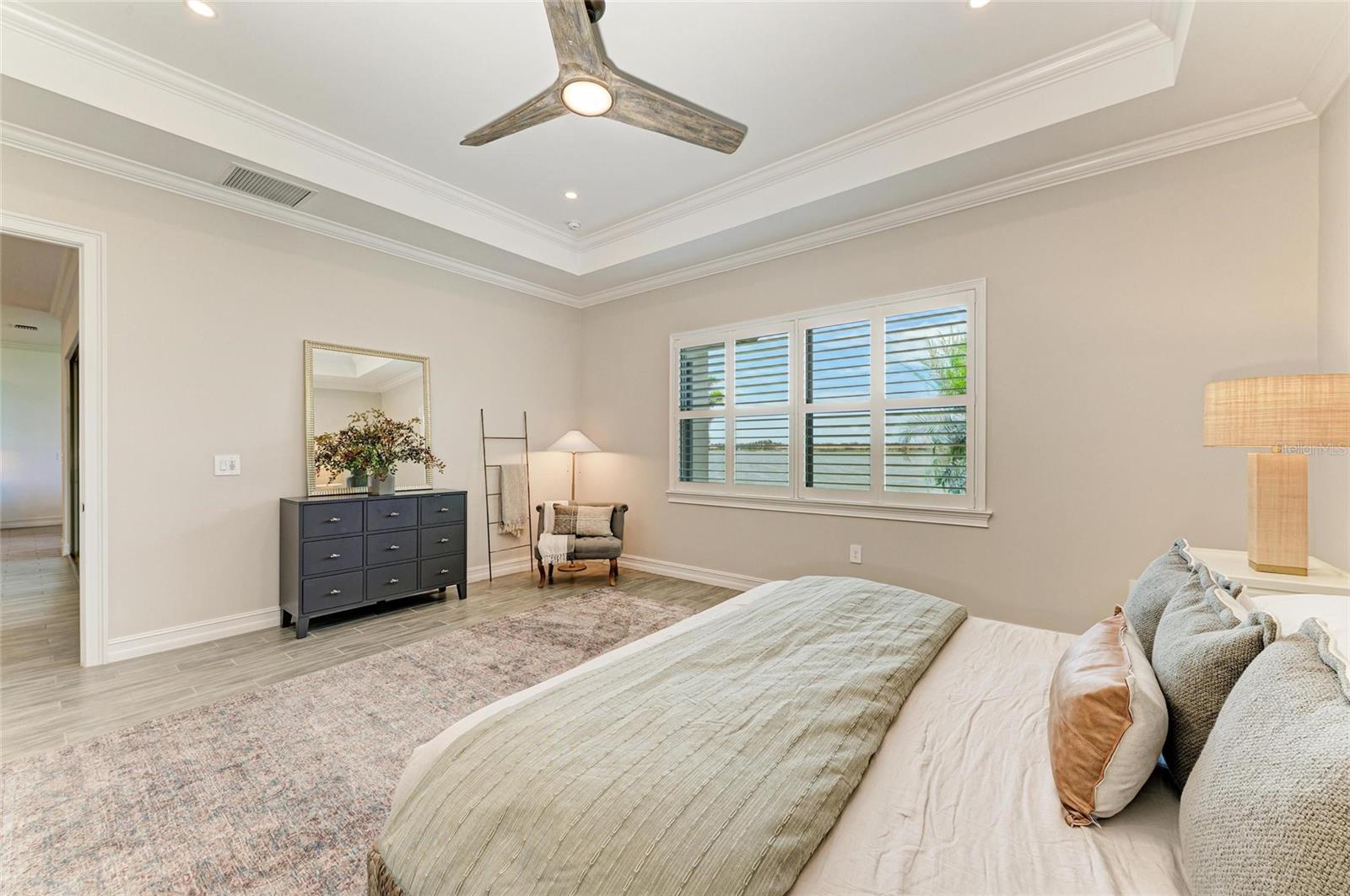 Image 38 of 99 For 501 Maraviya Boulevard