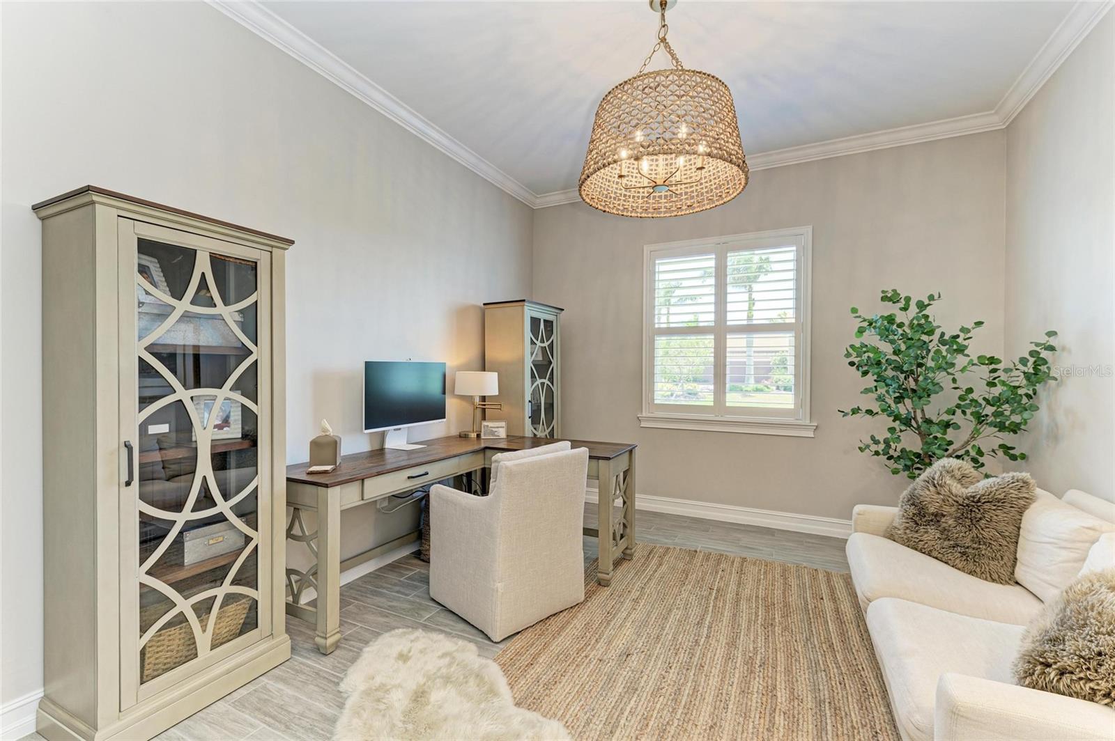 Image 45 of 99 For 501 Maraviya Boulevard