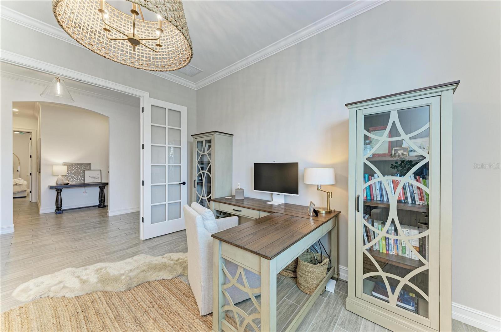 Image 46 of 99 For 501 Maraviya Boulevard