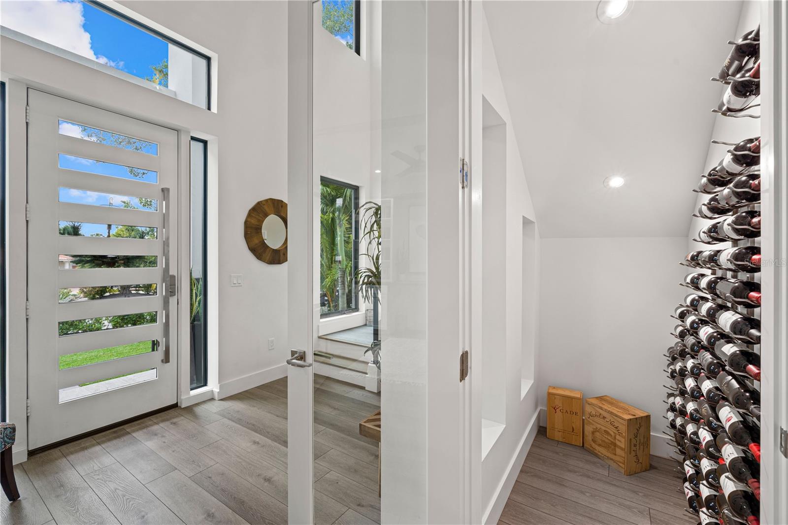 Image 3 of 57 For 577 Venice Lane