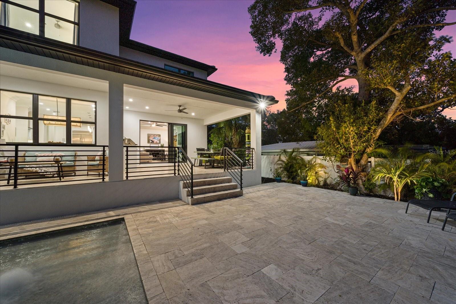 Image 41 of 57 For 577 Venice Lane