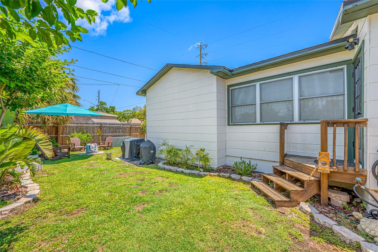 Image 14 of 64 For 440 42nd Street N