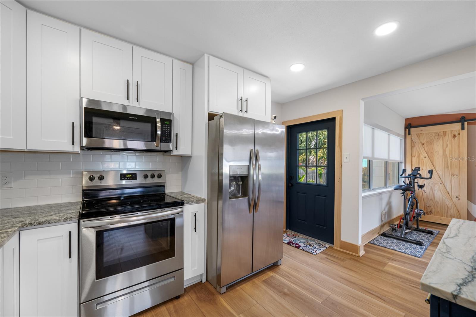 Image 35 of 64 For 440 42nd Street N