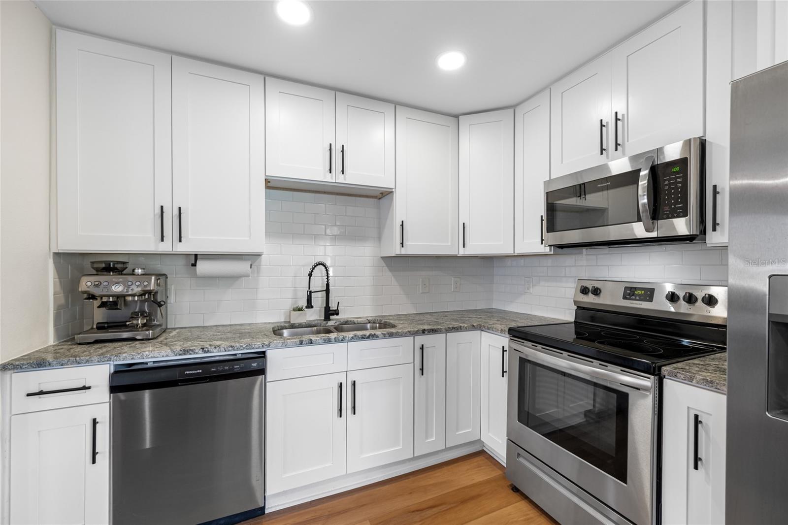 Image 36 of 64 For 440 42nd Street N