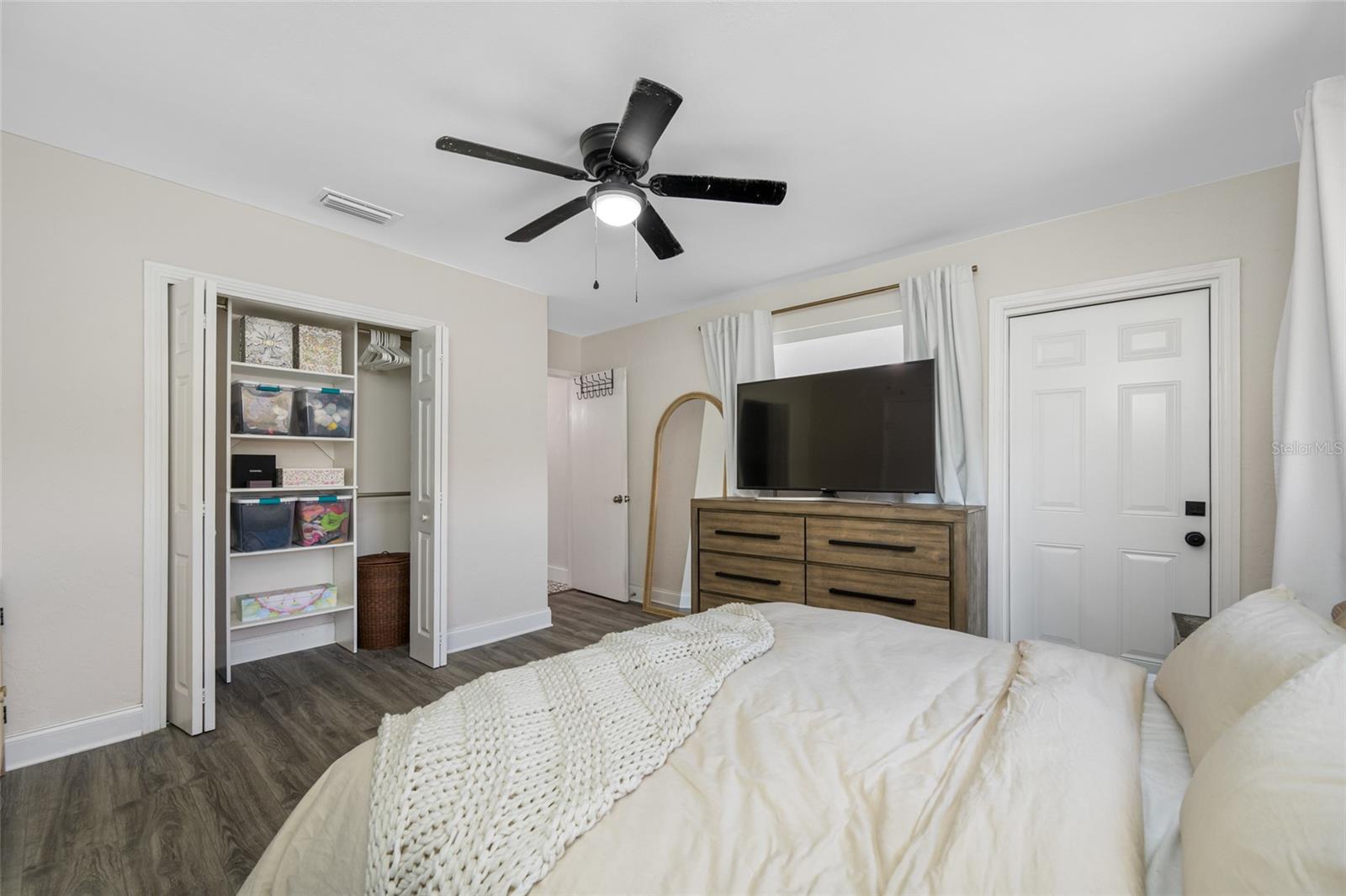 Image 41 of 64 For 440 42nd Street N