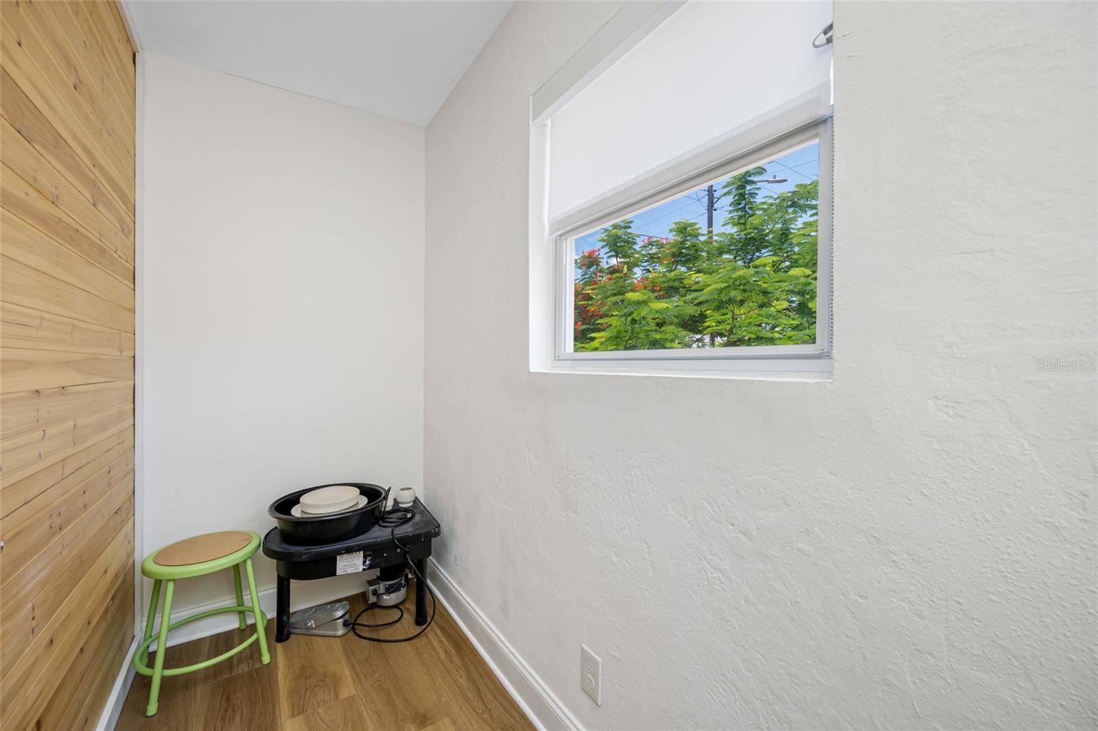 Image 52 of 64 For 440 42nd Street N