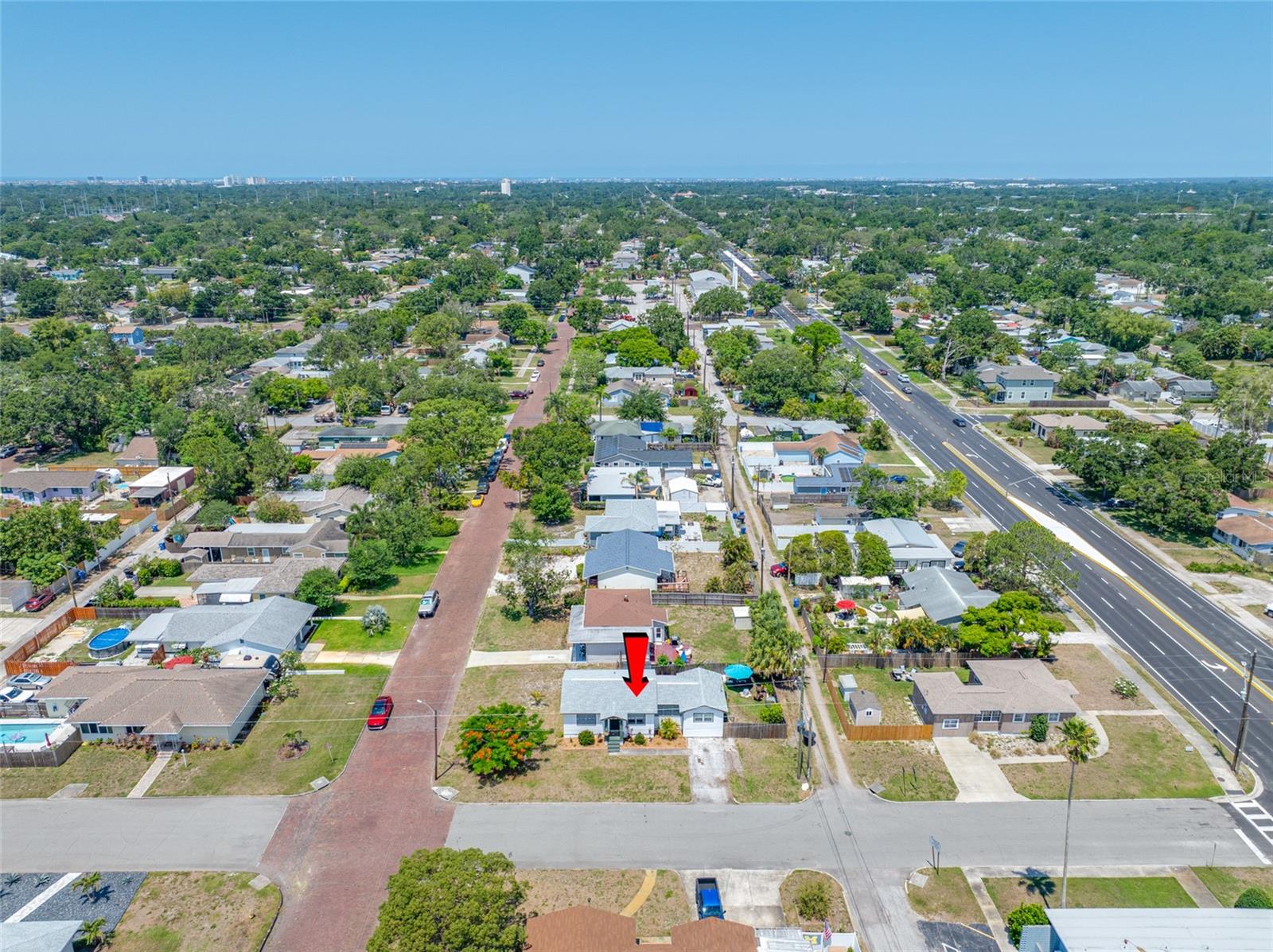 Image 61 of 64 For 440 42nd Street N