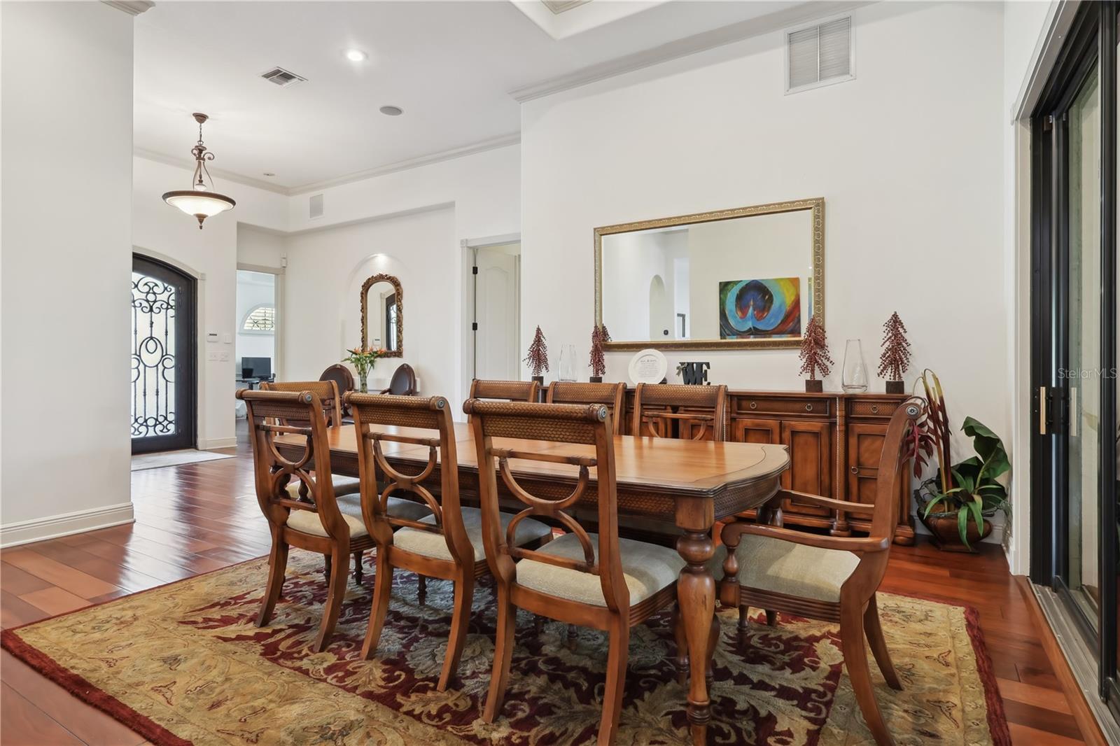 Image 20 of 64 For 4696 Del Sol Boulevard