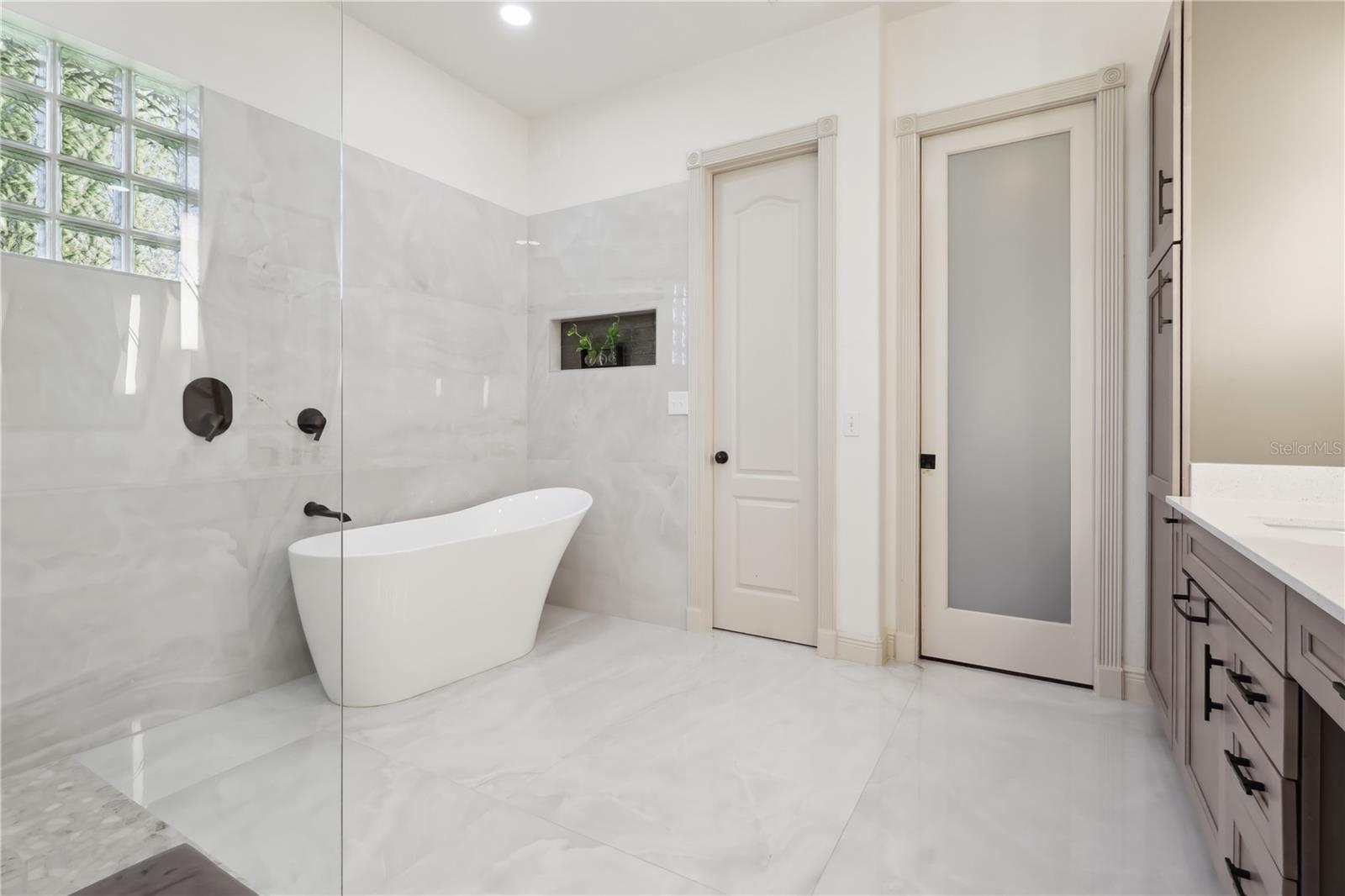 Image 3 of 64 For 4696 Del Sol Boulevard