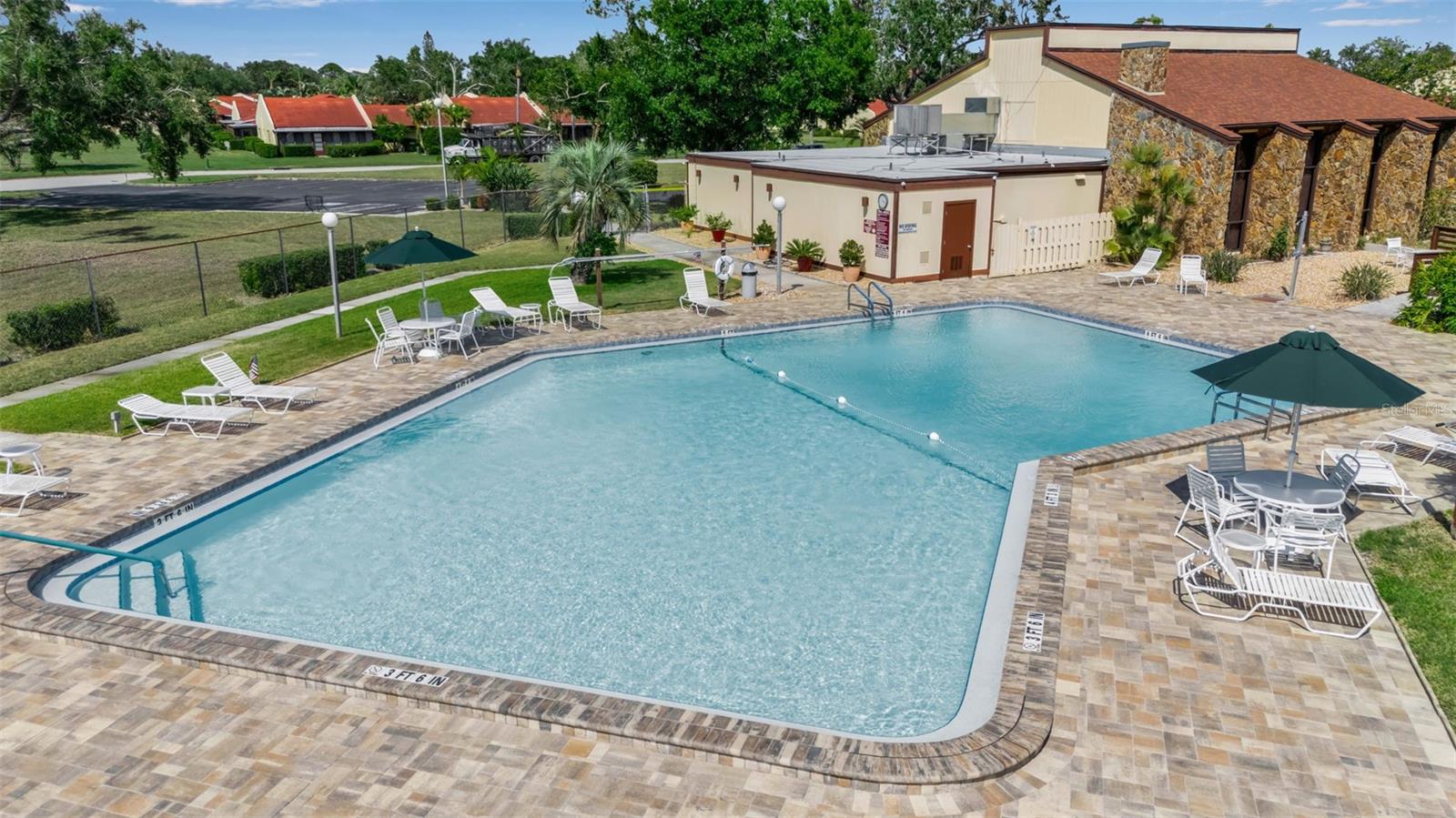Image 12 of 59 For 1409 57th Street W 1409