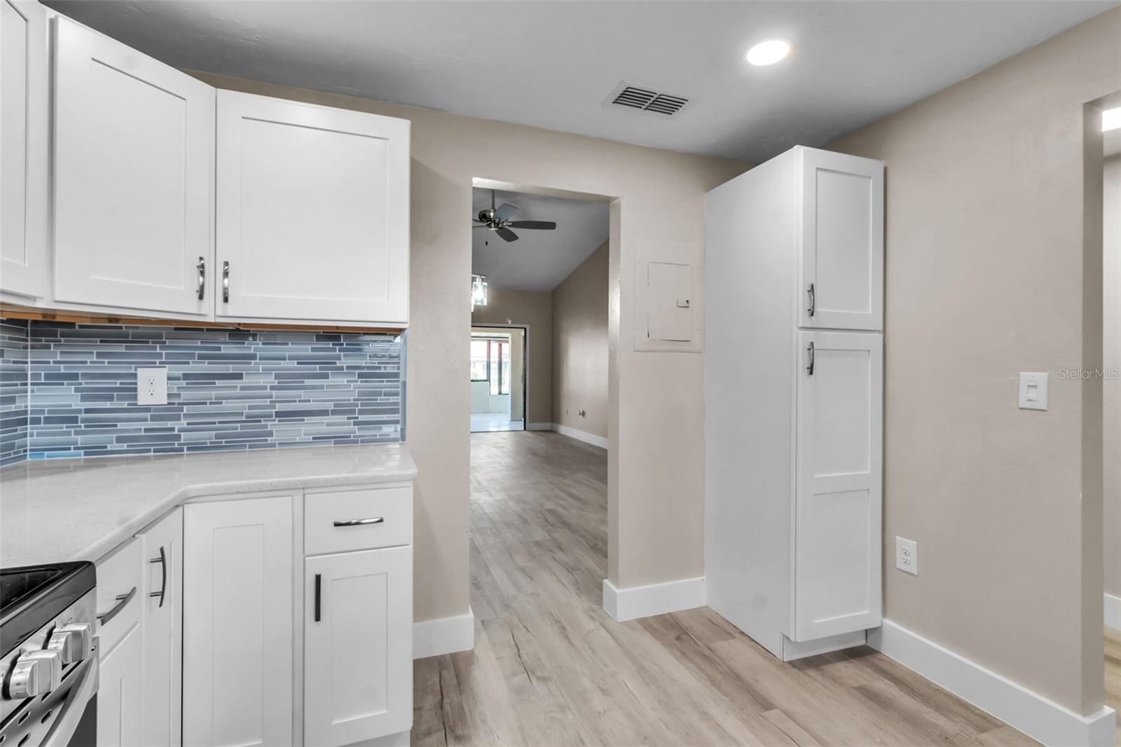 Image 25 of 59 For 1409 57th Street W 1409