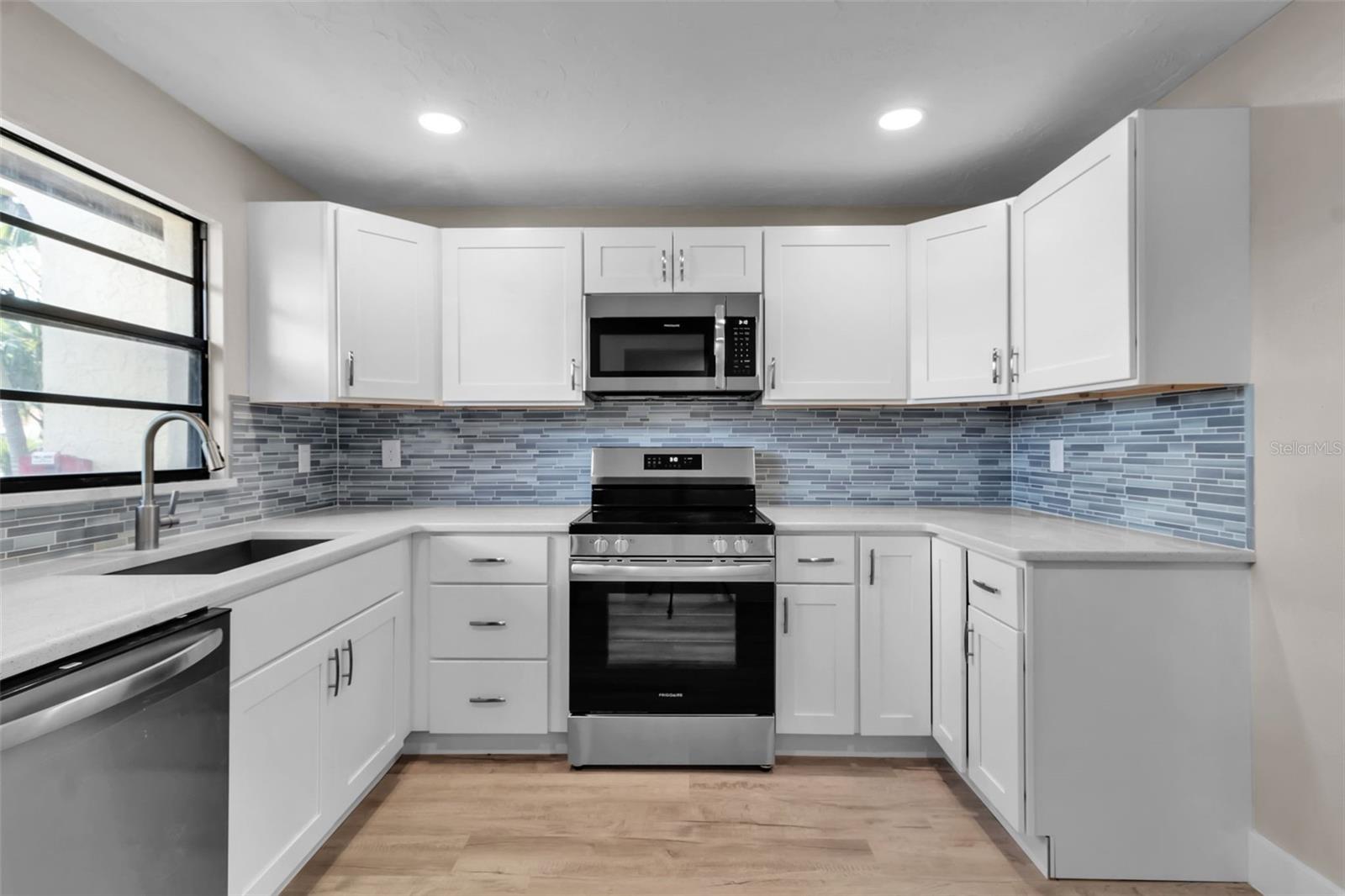 Image 29 of 59 For 1409 57th Street W 1409