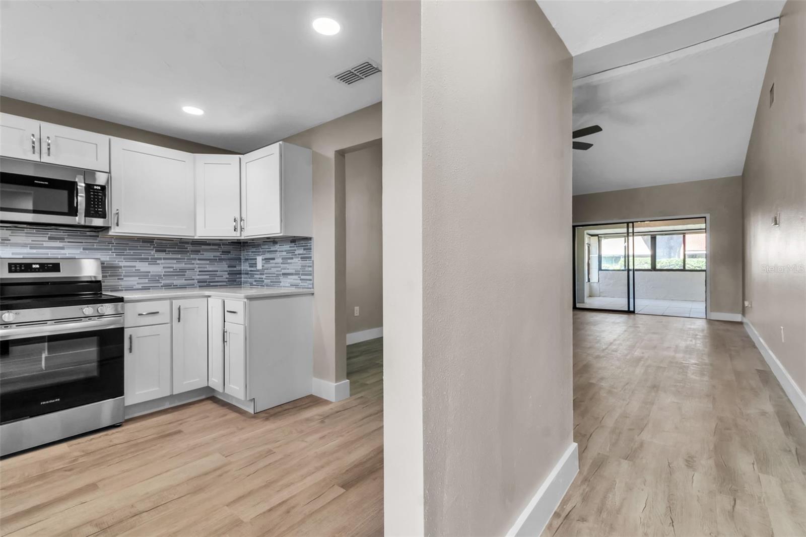 Image 4 of 59 For 1409 57th Street W 1409