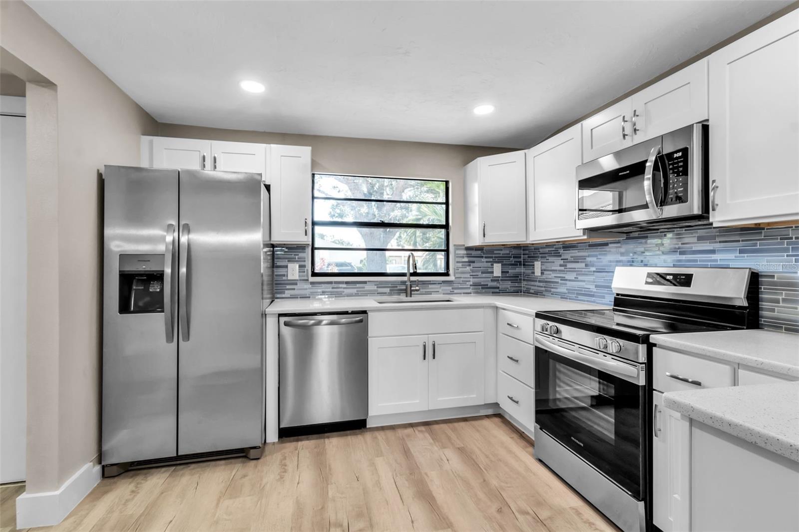 Image 5 of 59 For 1409 57th Street W 1409