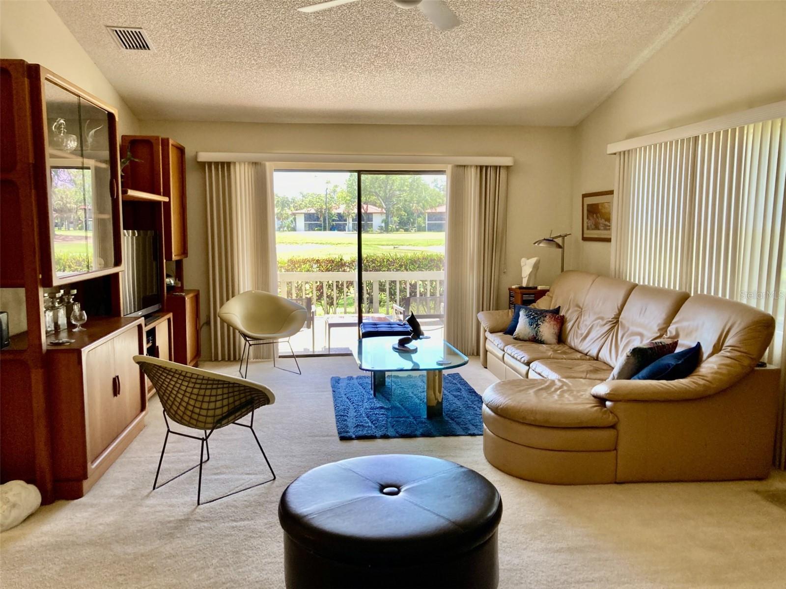 Image 6 of 39 For 3407 Avenida Madera  A