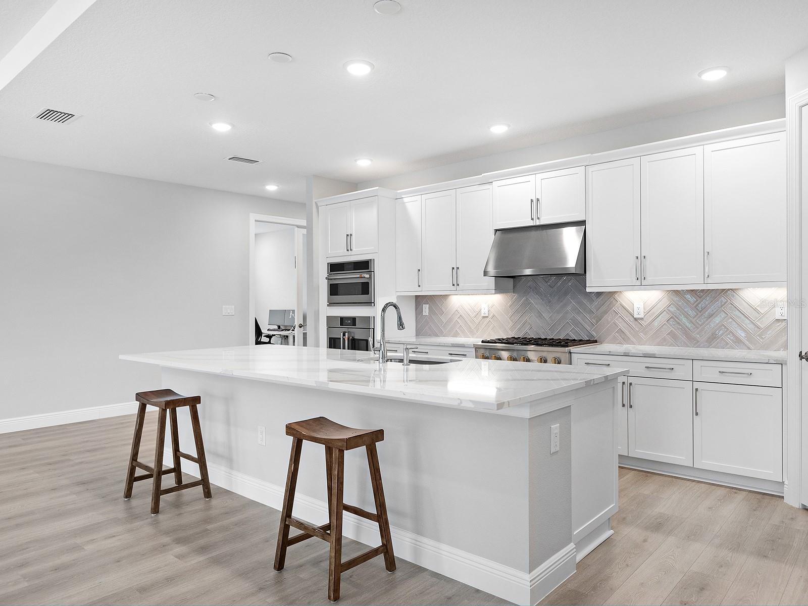 Image 9 of 58 For 4988 Fairhope Circle