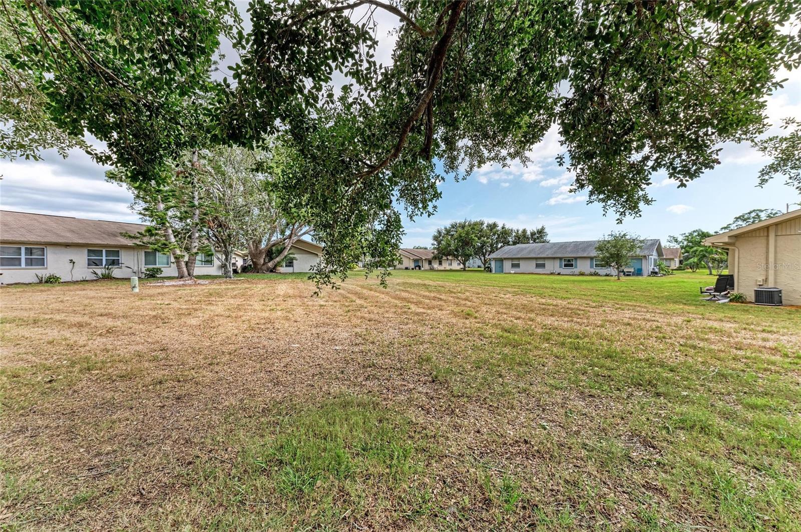 Image 32 of 46 For 1906 Canterbury Lane 16