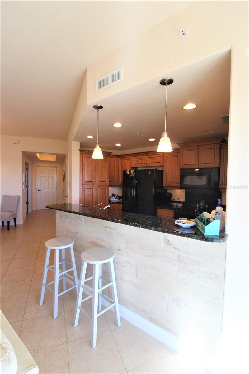 Image 4 of 32 For 501 Haben Boulevard 704