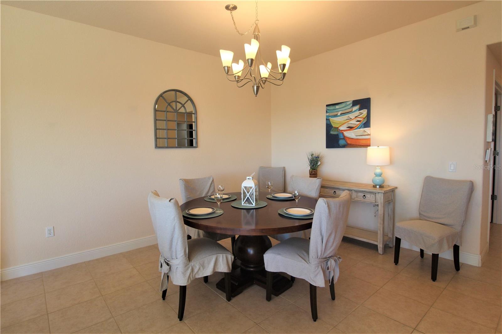 Image 5 of 32 For 501 Haben Boulevard 704