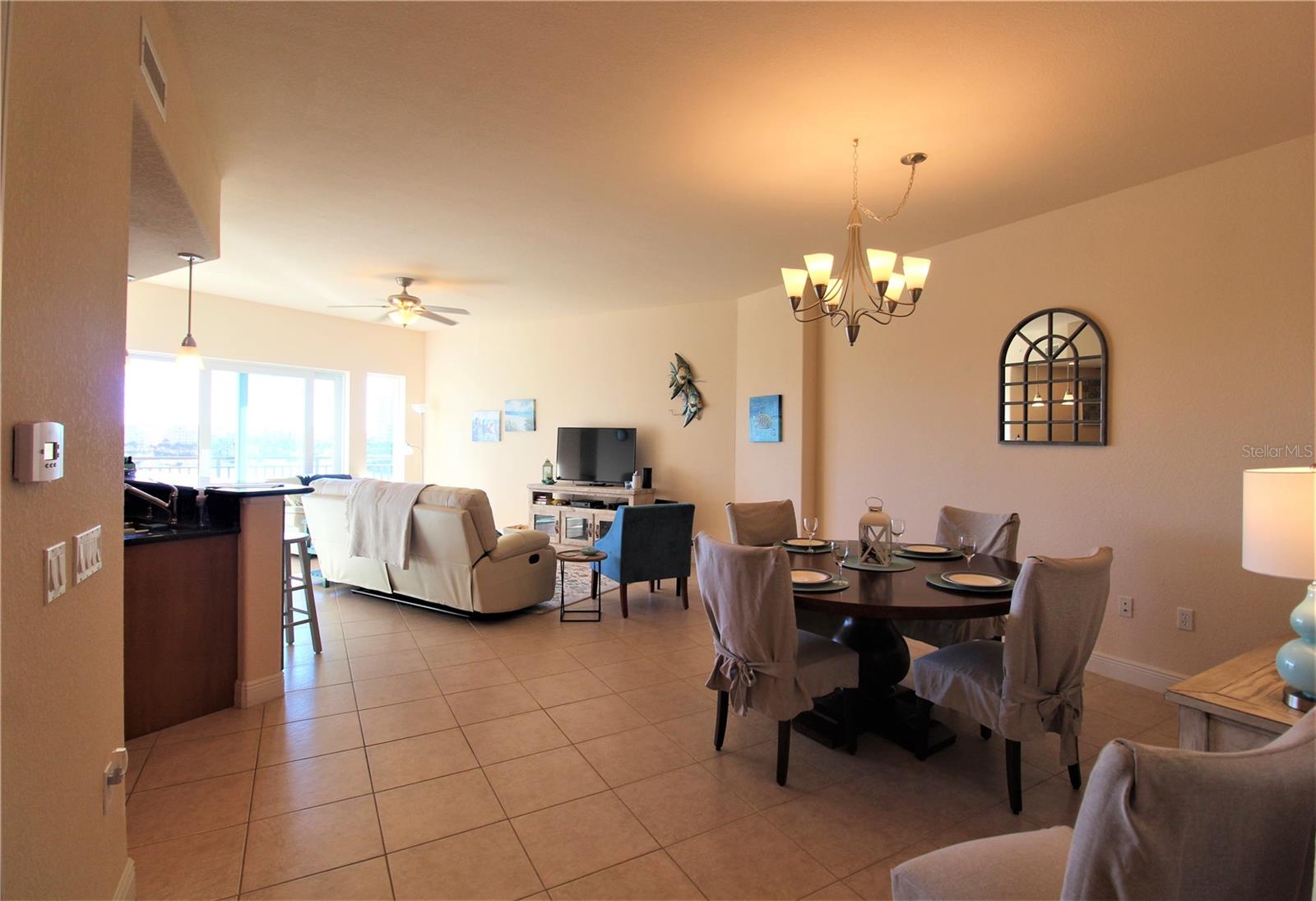 Image 6 of 32 For 501 Haben Boulevard 704