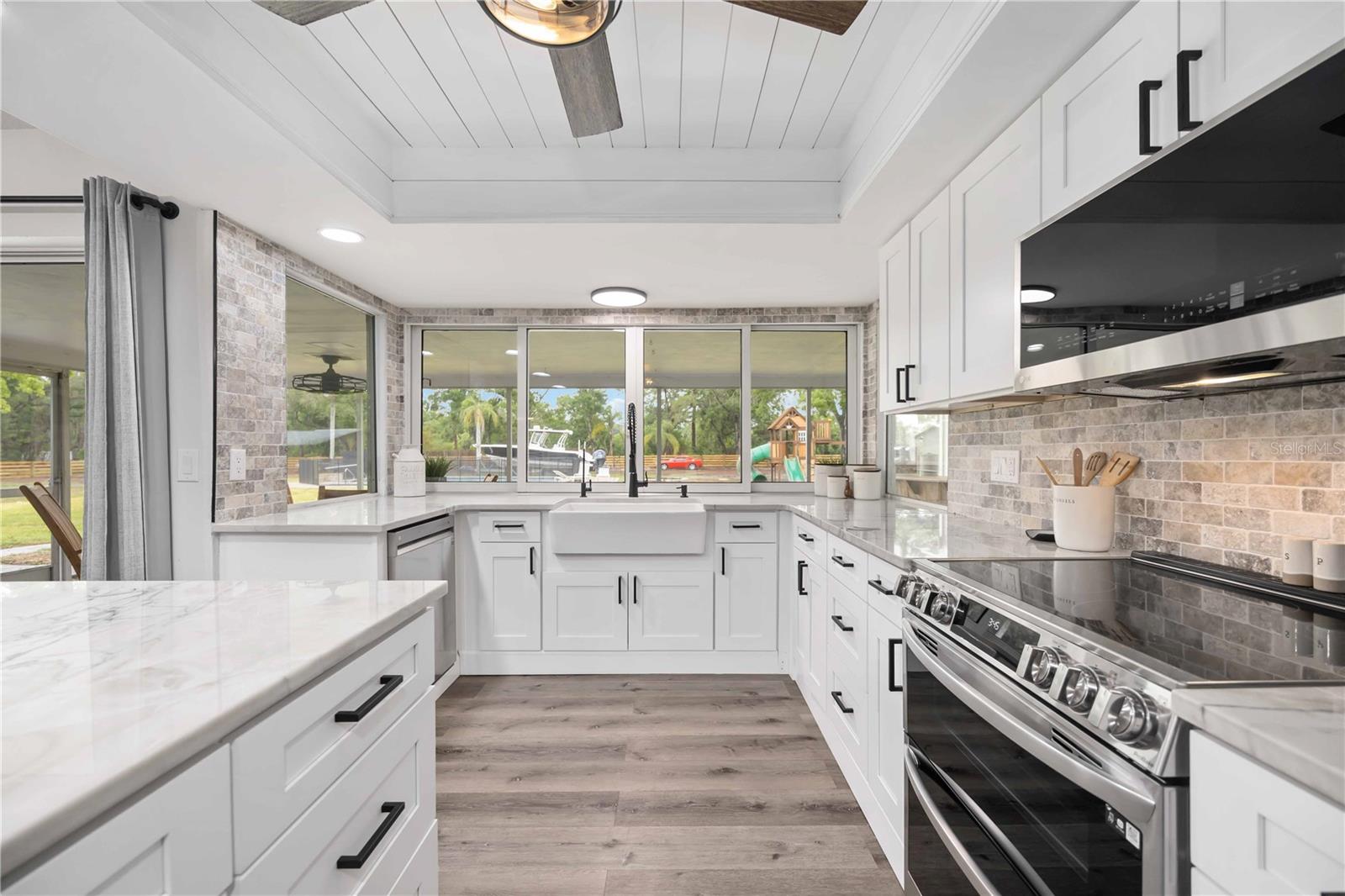 Image 14 of 45 For 2255 61st Street