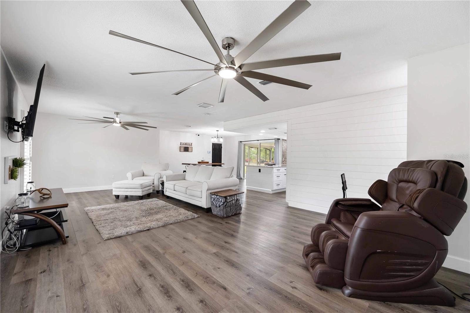 Image 6 of 45 For 2255 61st Street