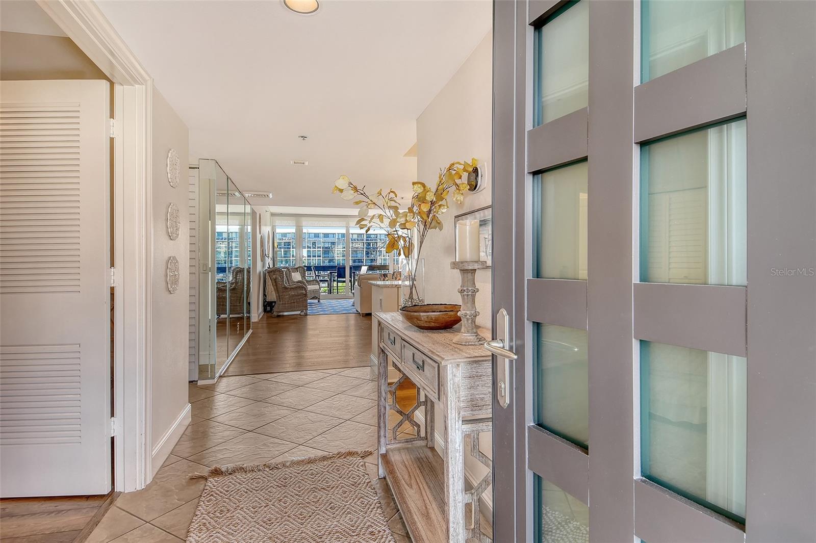 Image 3 of 34 For 1115 Gulf Of Mexico Drive 304