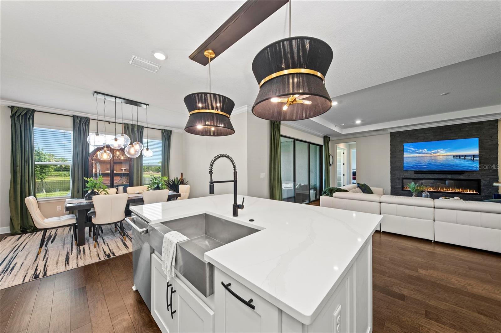Image 26 of 78 For 4430 Pond Brook Court