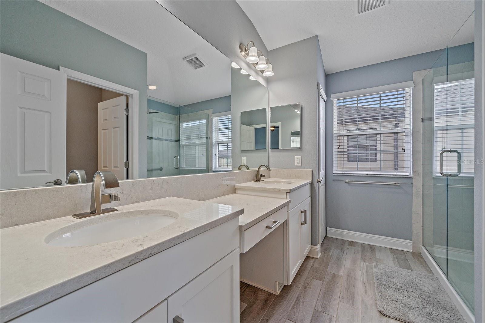 Image 15 of 41 For 5191 78th St Circle E