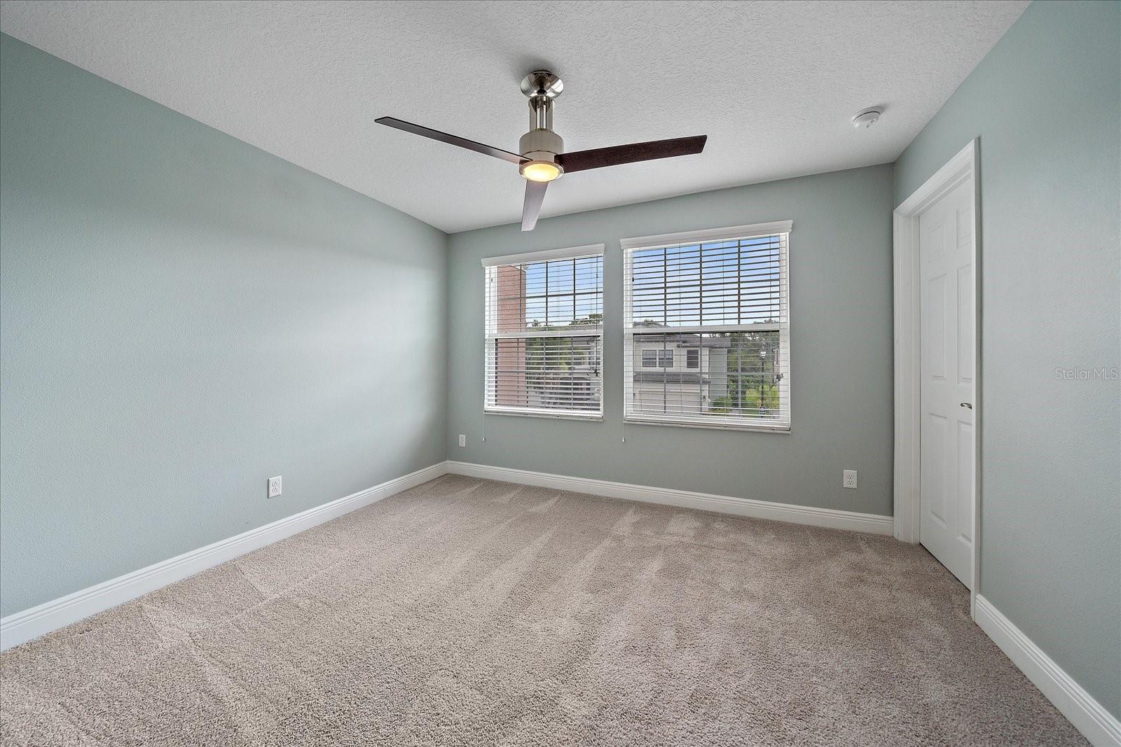 Image 36 of 41 For 5191 78th St Circle E
