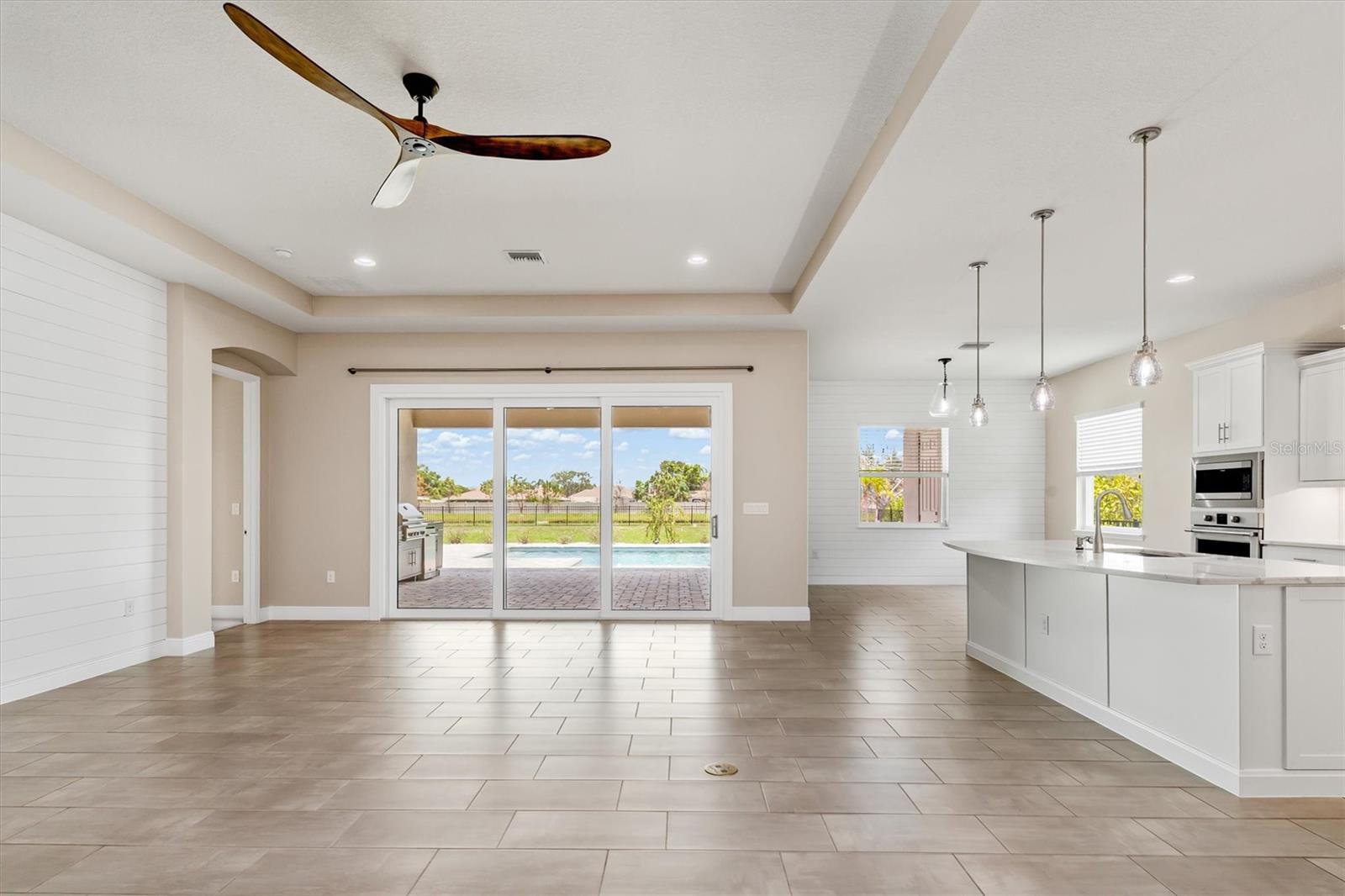 Image 13 of 38 For 7508 Ripetta Street