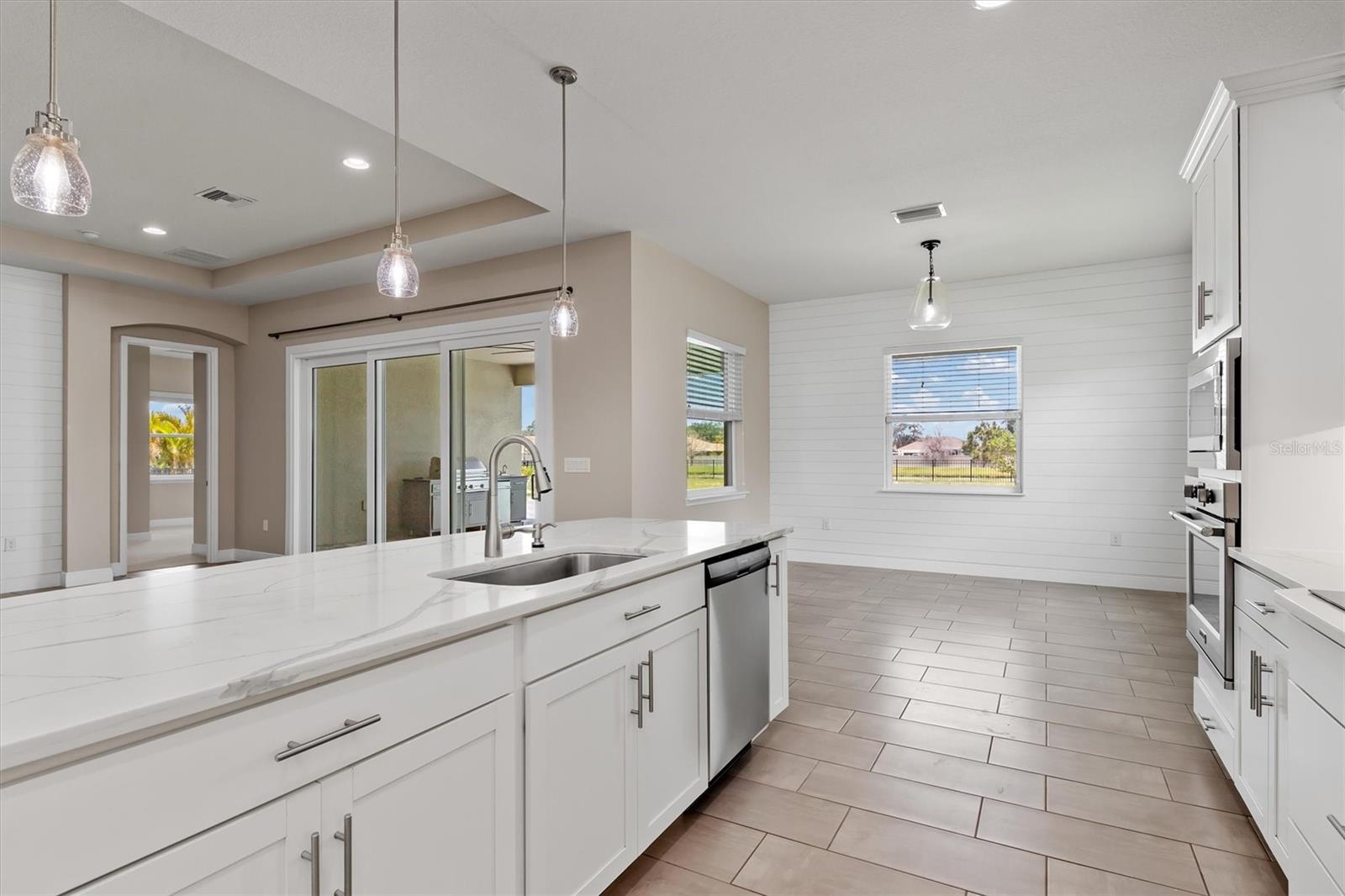 Image 17 of 38 For 7508 Ripetta Street