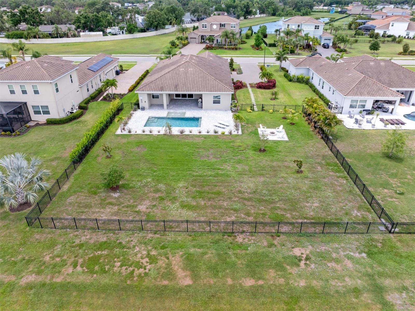 Image 4 of 38 For 7508 Ripetta Street