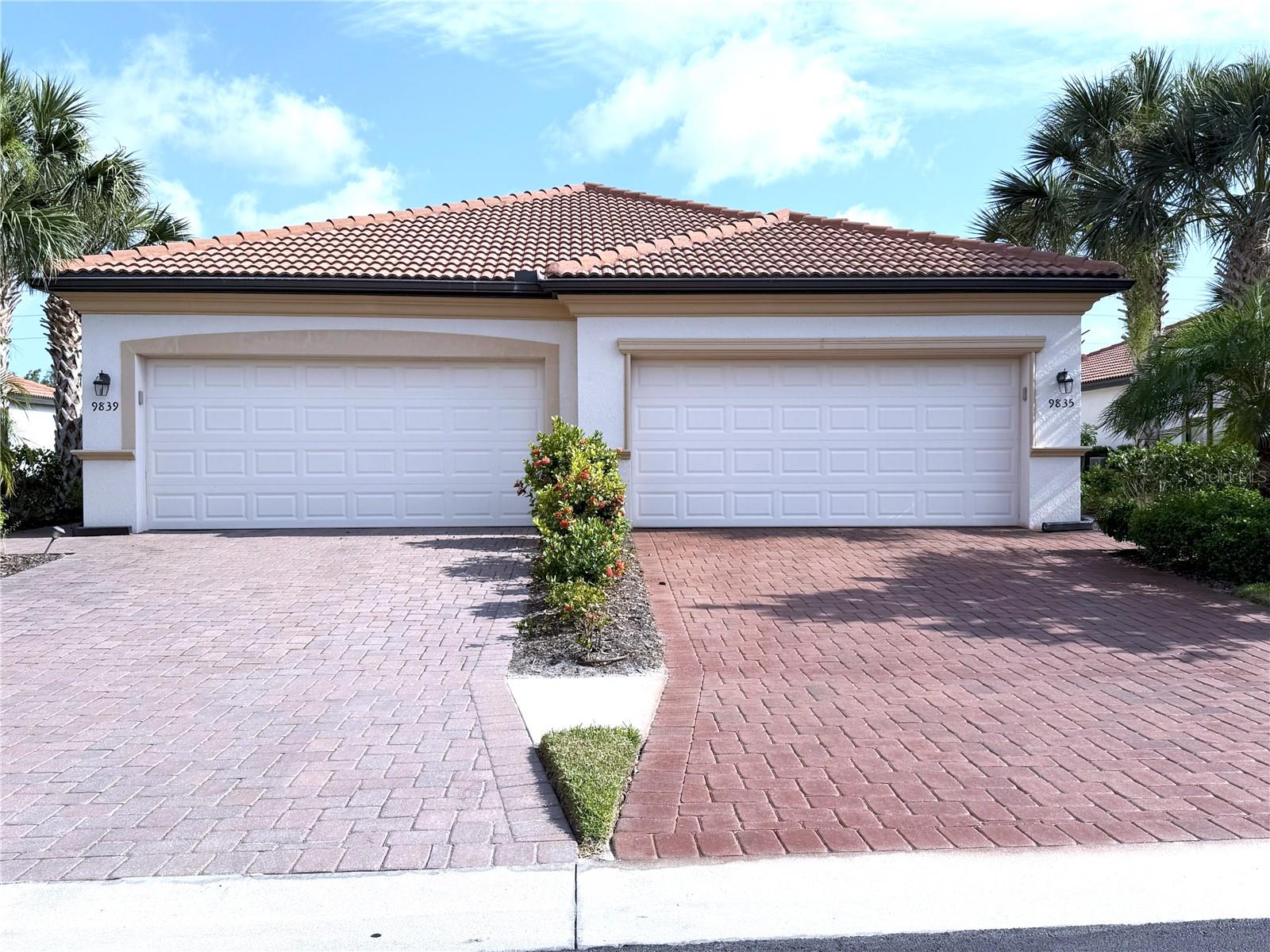 Details for 9839 Haze Drive, VENICE, FL 34292