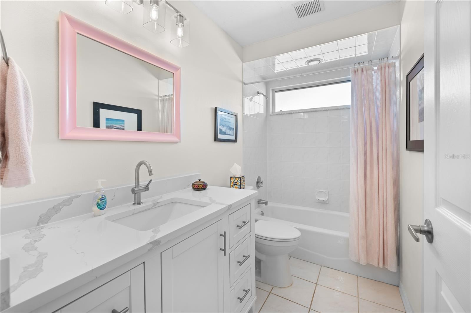 Image 28 of 40 For 5110 19th Avenue W