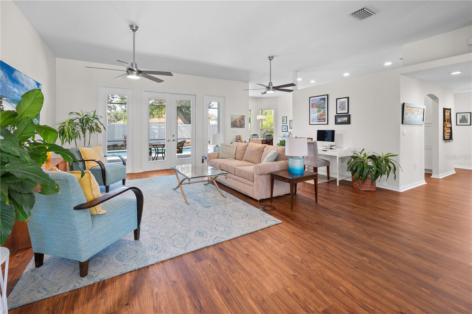 Image 4 of 40 For 5110 19th Avenue W