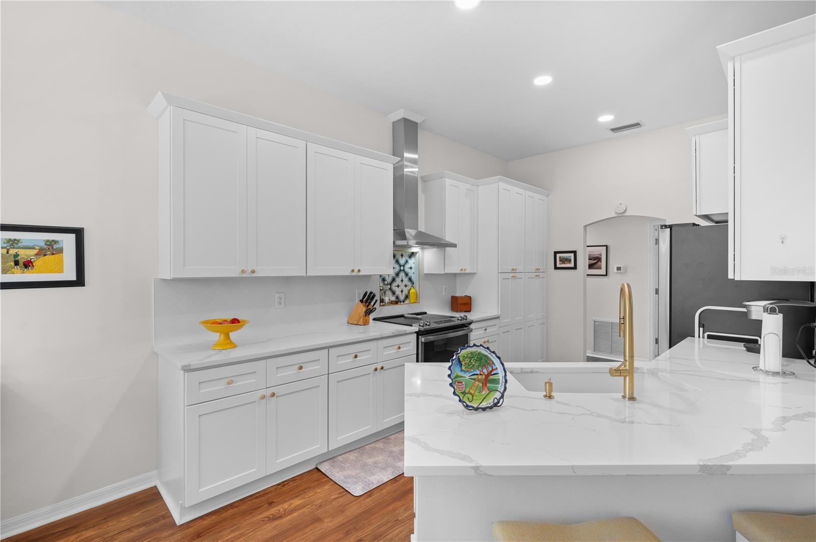 Image 7 of 40 For 5110 19th Avenue W
