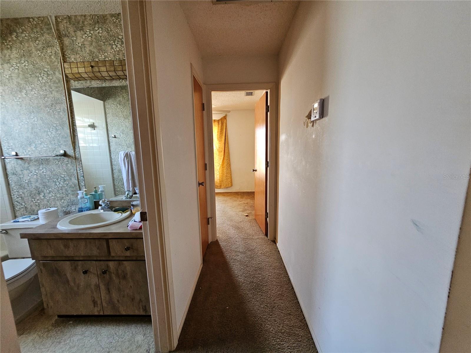 Image 18 of 22 For 5114 36th Avenue Drive W