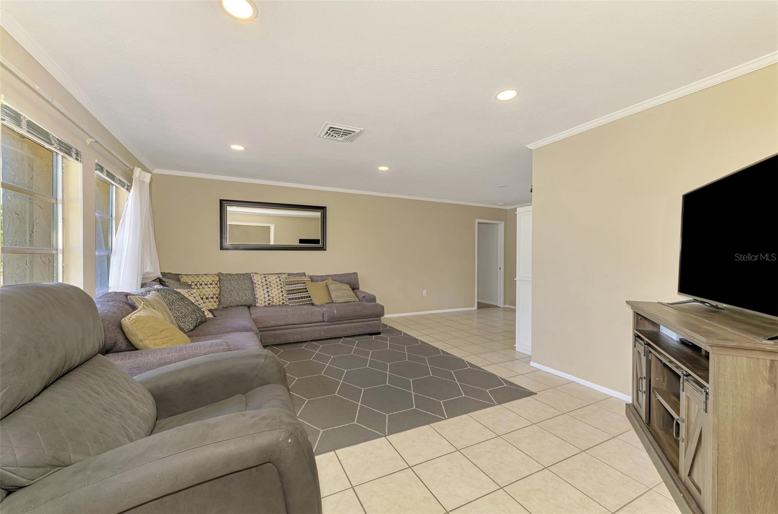 Image 13 of 44 For 4155 Center Gate Boulevard