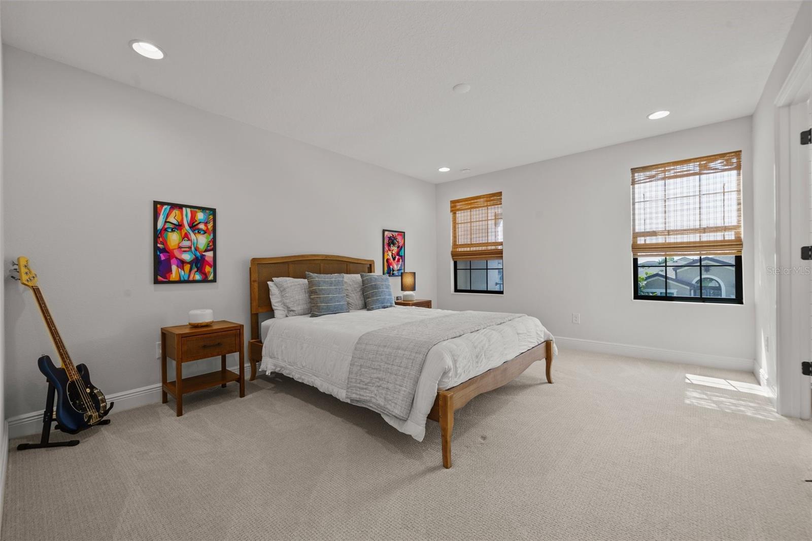Image 46 of 86 For 8932 Isabella Circle
