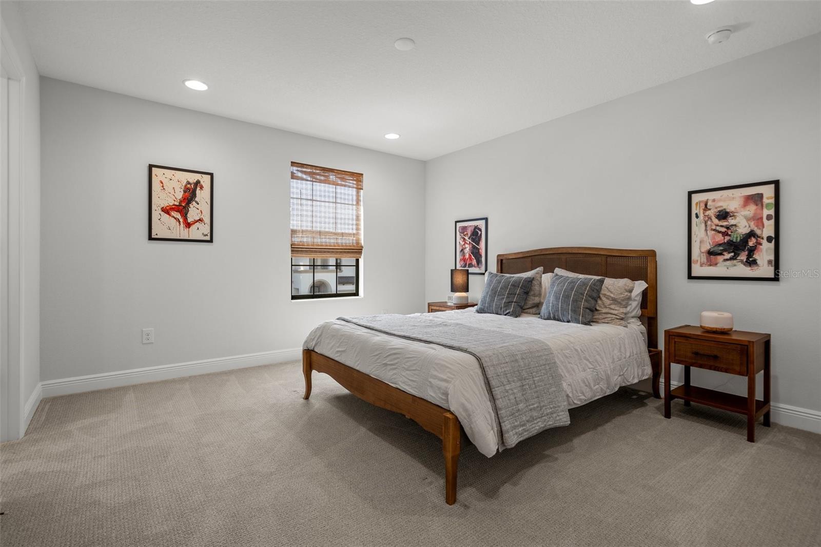 Image 50 of 86 For 8932 Isabella Circle